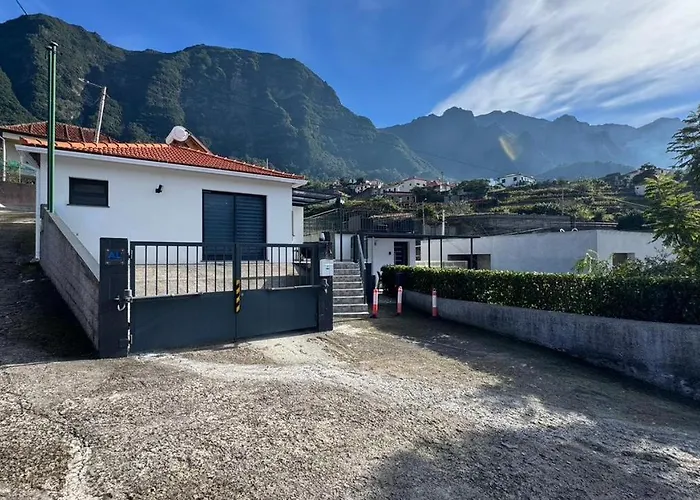 公寓 Guestready - Tranquil Retreat In Nature's Embrace